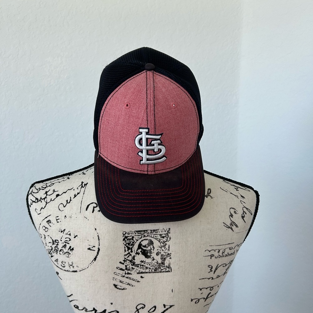 St Louis Cardinals Pink and Black Baseball Cap